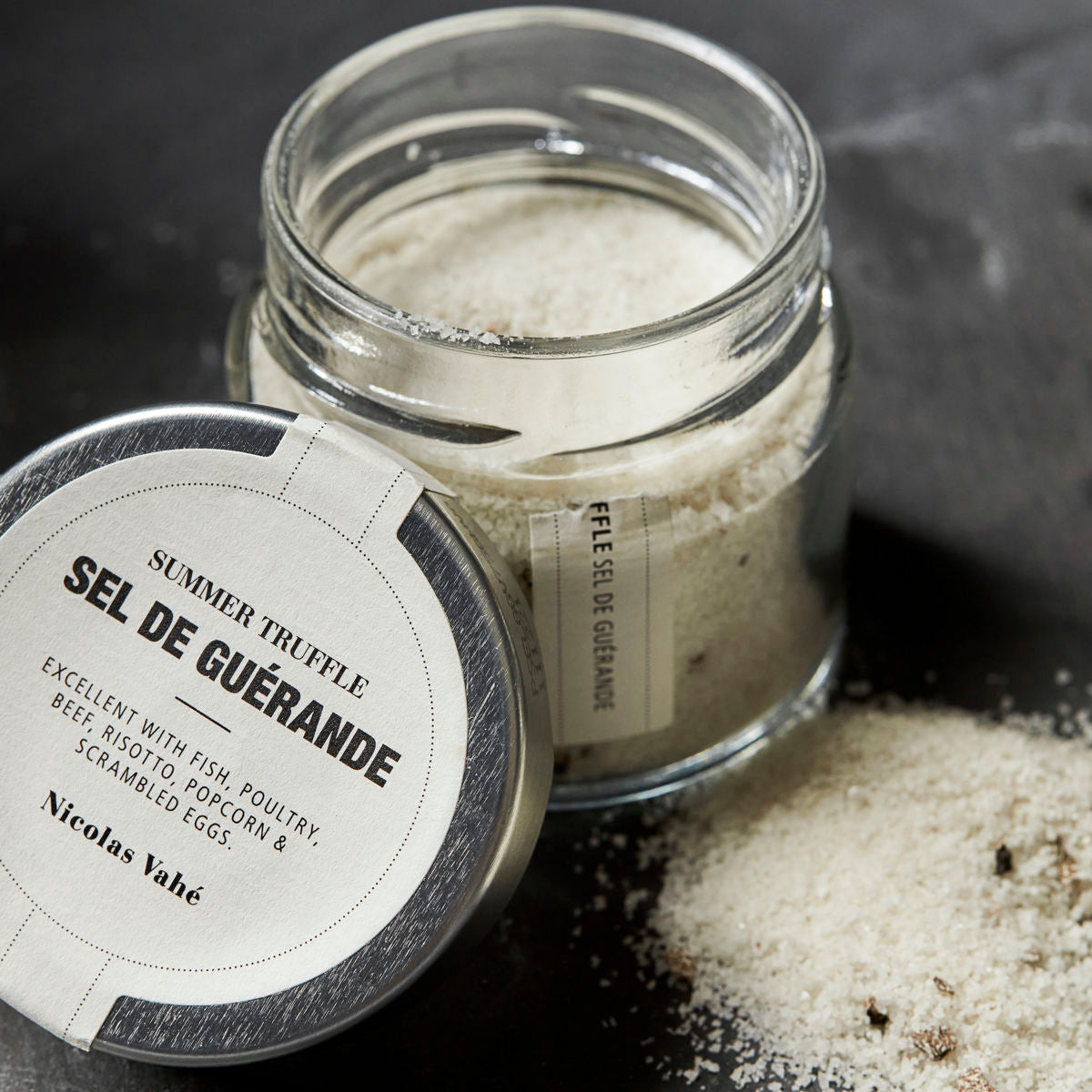 Salt, sel de guérande w. Summer Truffle