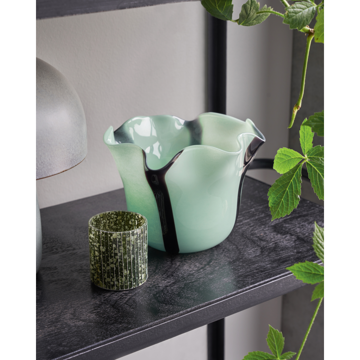 Vase, hdloose, light green