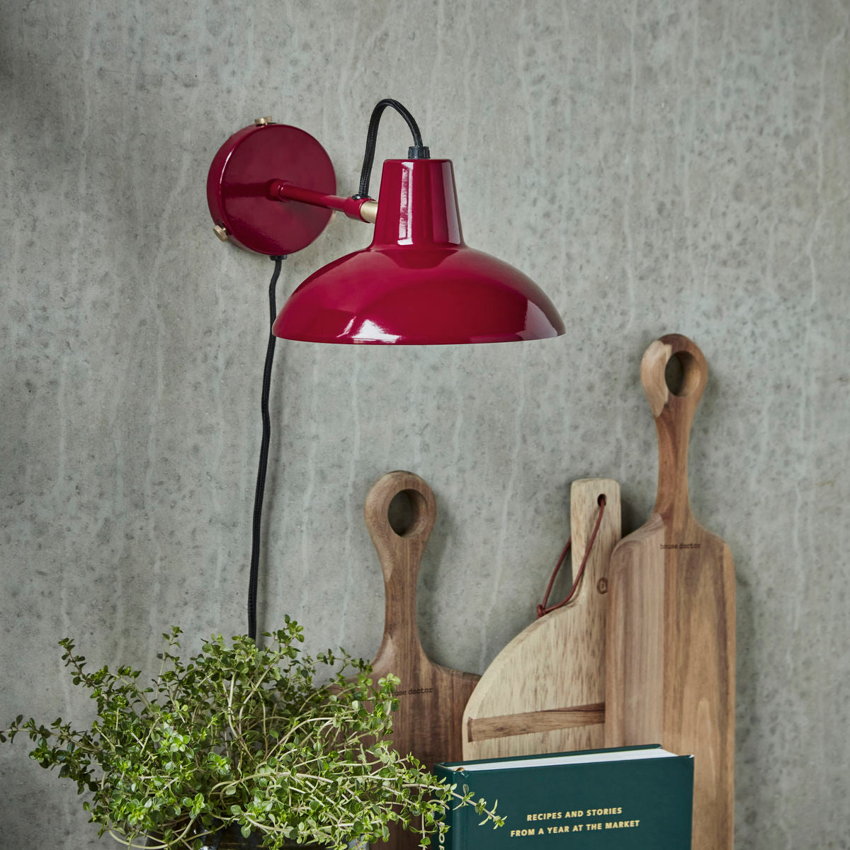 Wall lamp, hddesk, red