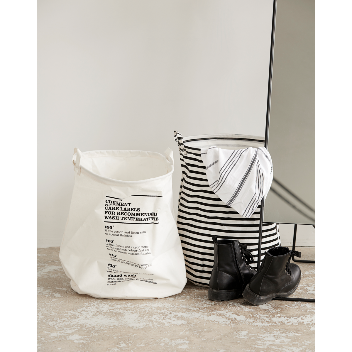 Laundry bag, HDStripes, black