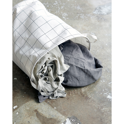 House Doctor - Laundry Bag, Squares, White/Black - H: 50 cm, DIA: 40 cm