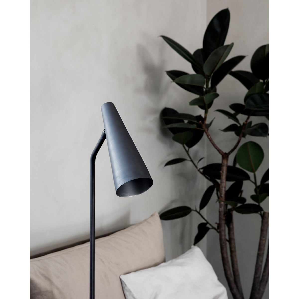 Floor lamp, hdprecise, matte black