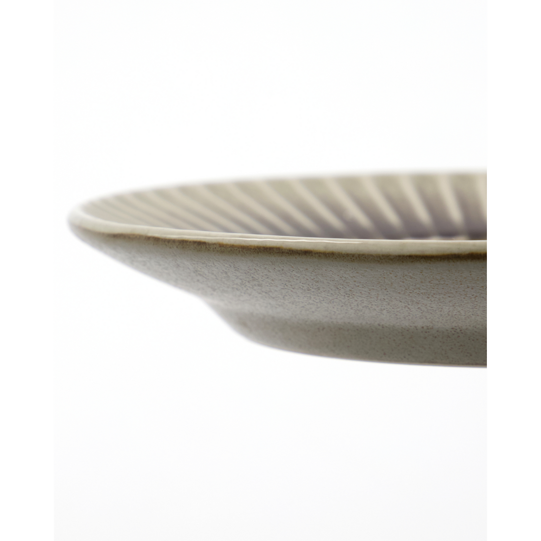 The cake plate, HDPleat, gray/brown