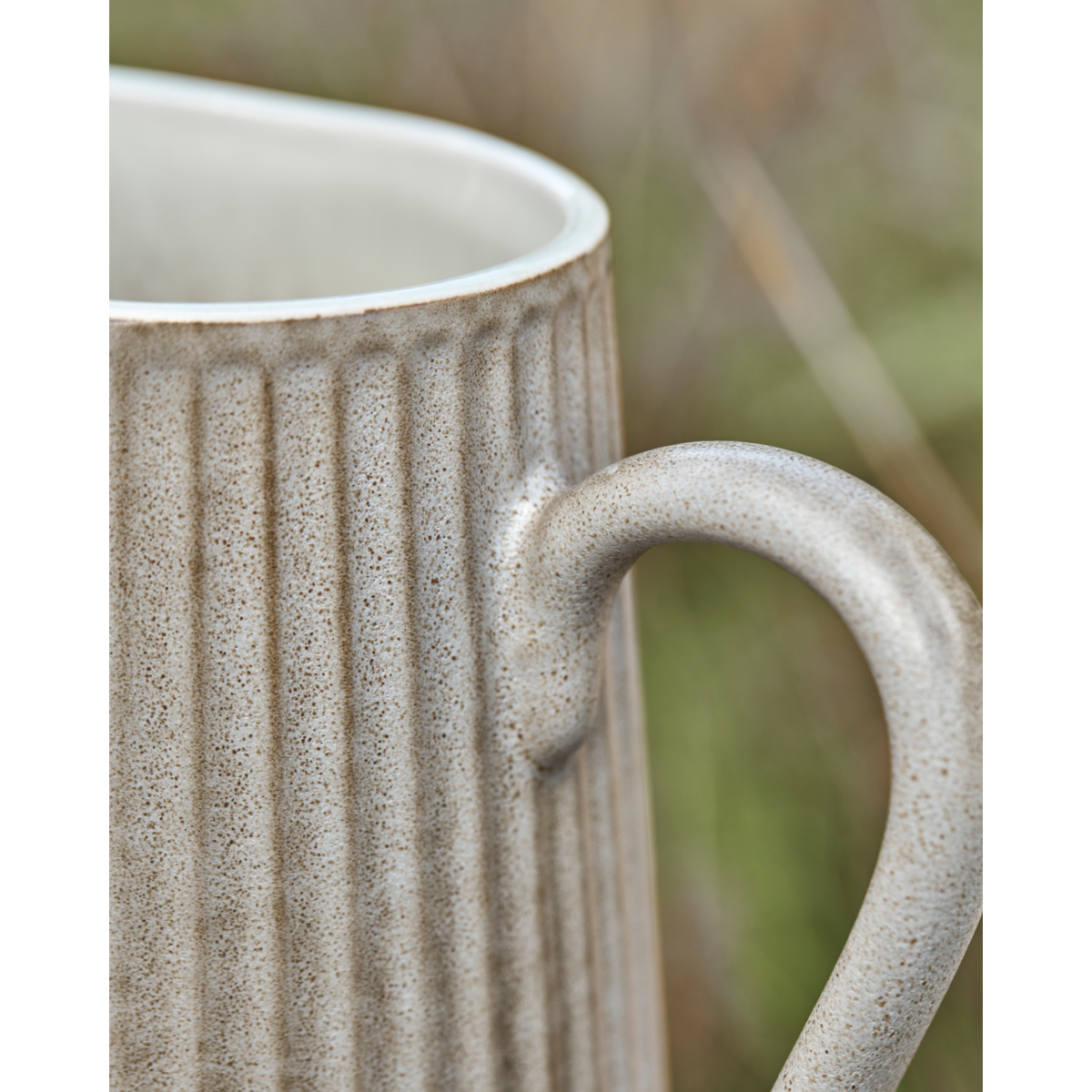 Pitcher, hdpleat, gray/brown