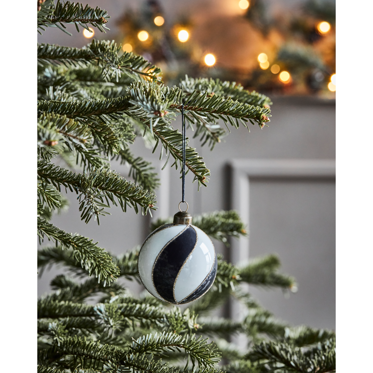 Christmas decorations, hdcoil, black and white