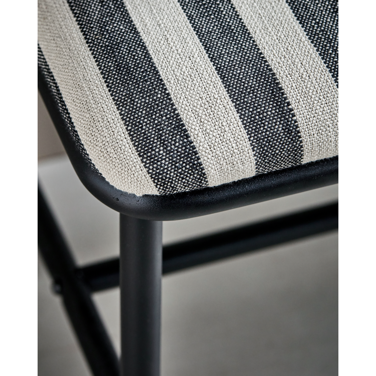 Stool, hdtoda, black/raw white