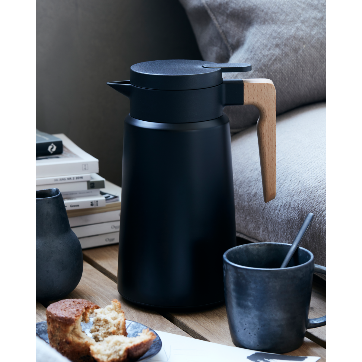 Thermo jug, Cole, black