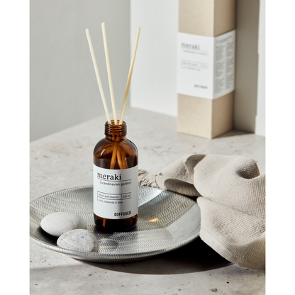 Fragrance freshener with 7 sticks, scandinavian garden, brown