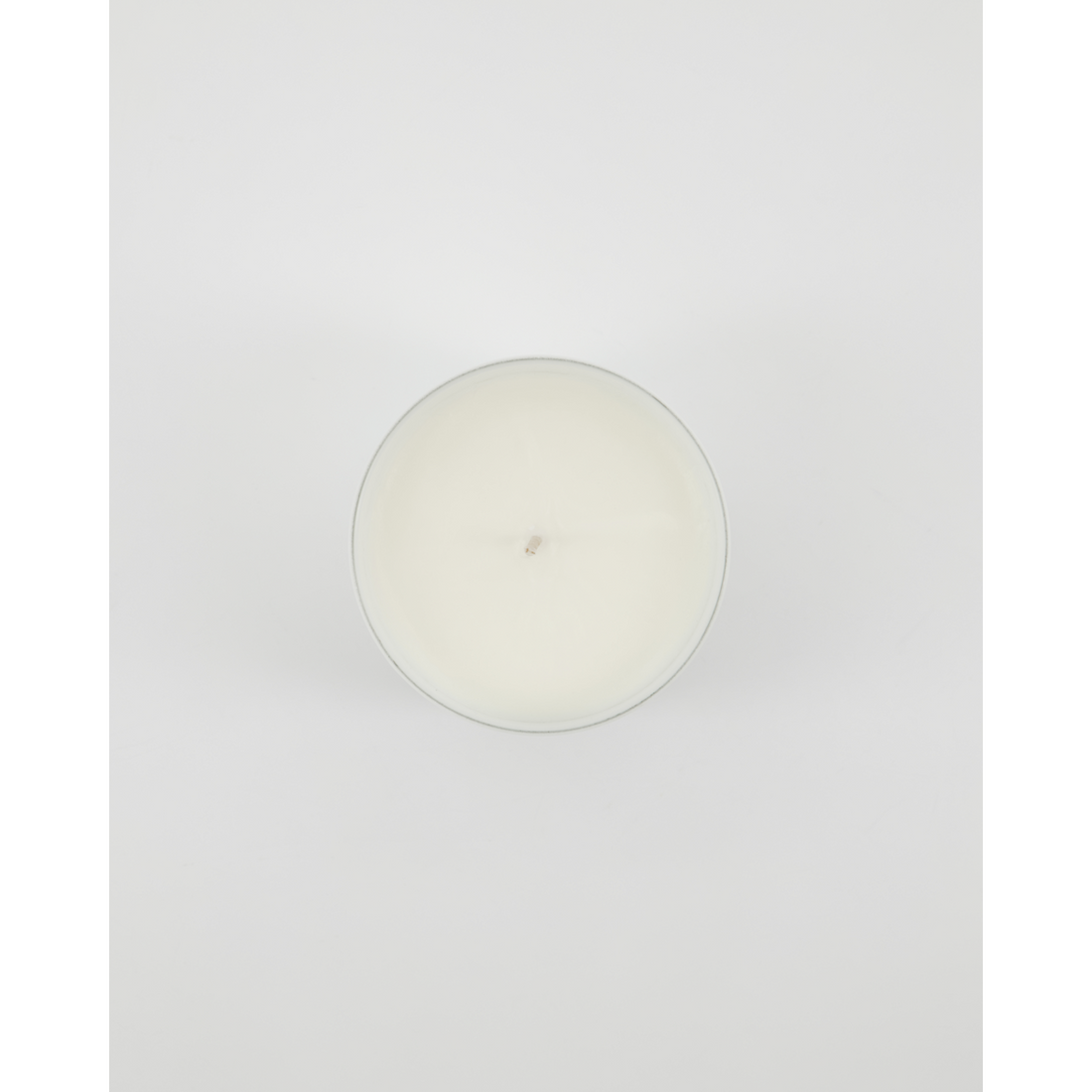 Scented candles, fresh linen, white