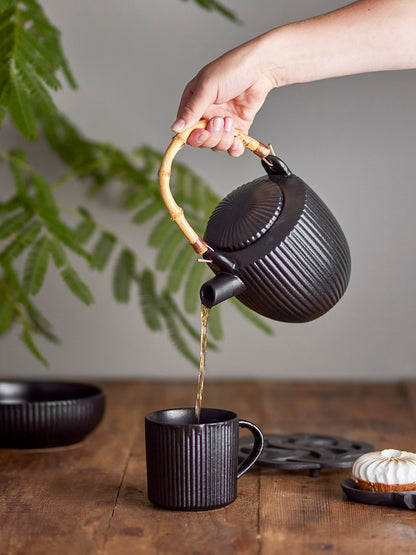 Bloomingville neri teapot, black, stoneware