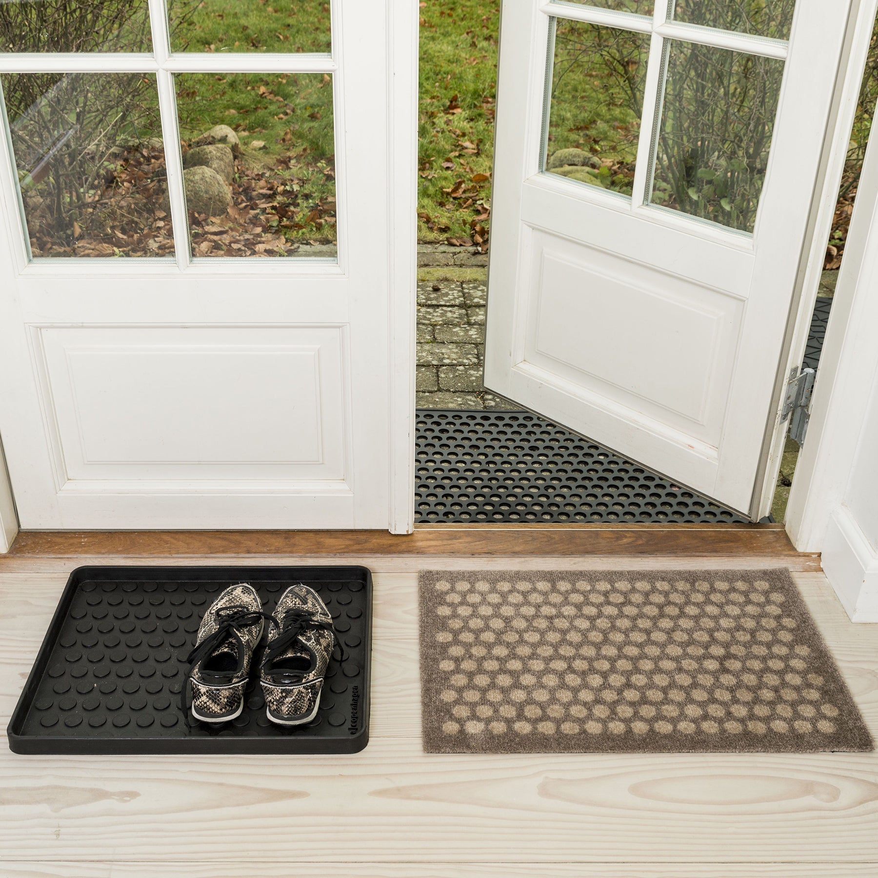 Floor mat 40 x 60 cm - dots/sand