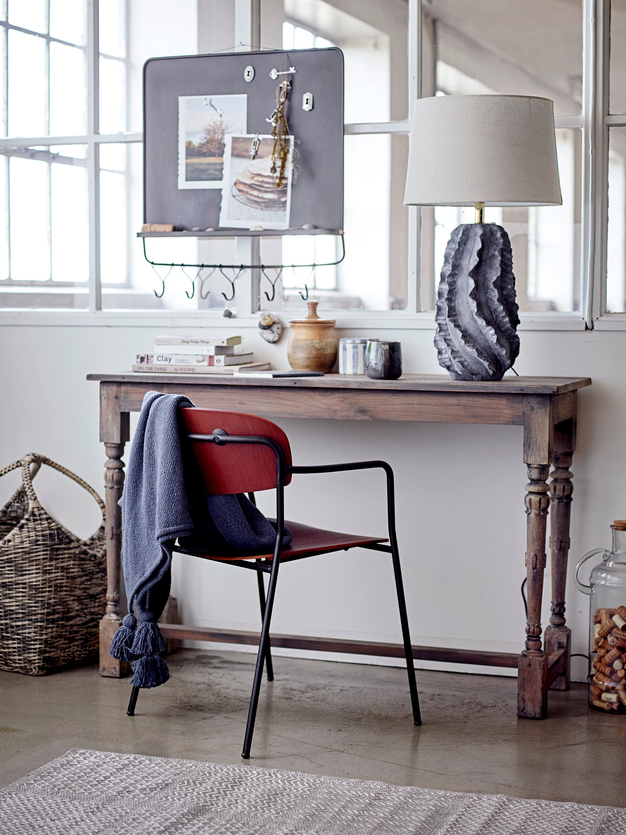 Piter dining table chair, brown, plywood