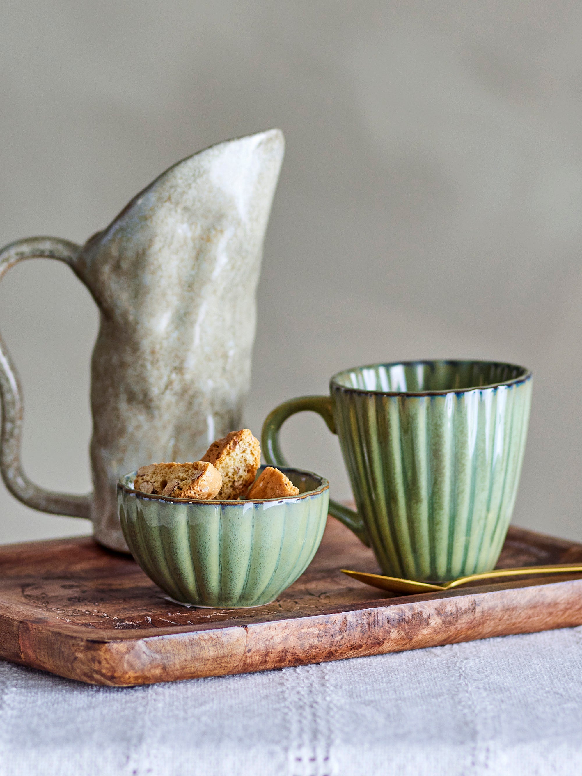 Latina mugs, green, stoneware