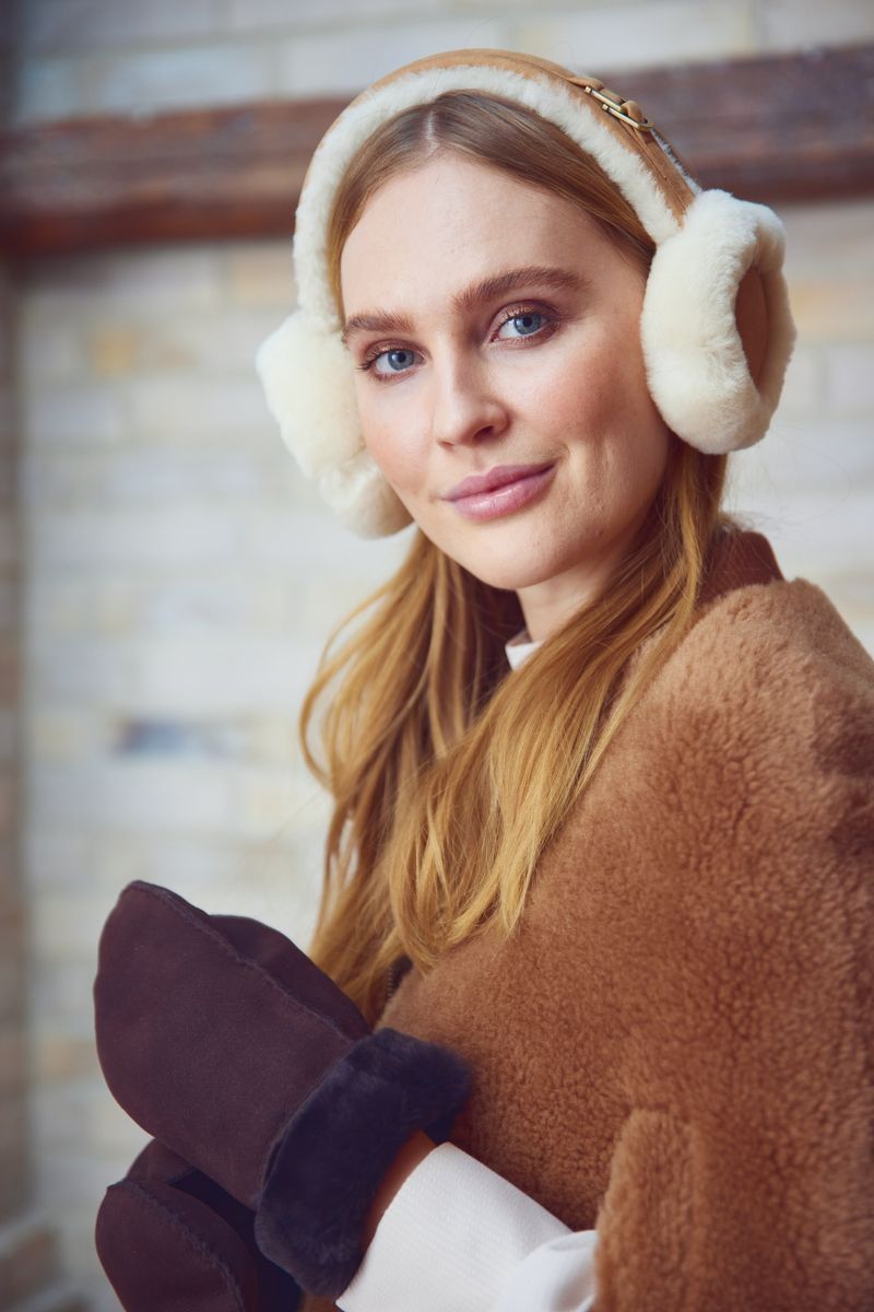 Simone ear heater