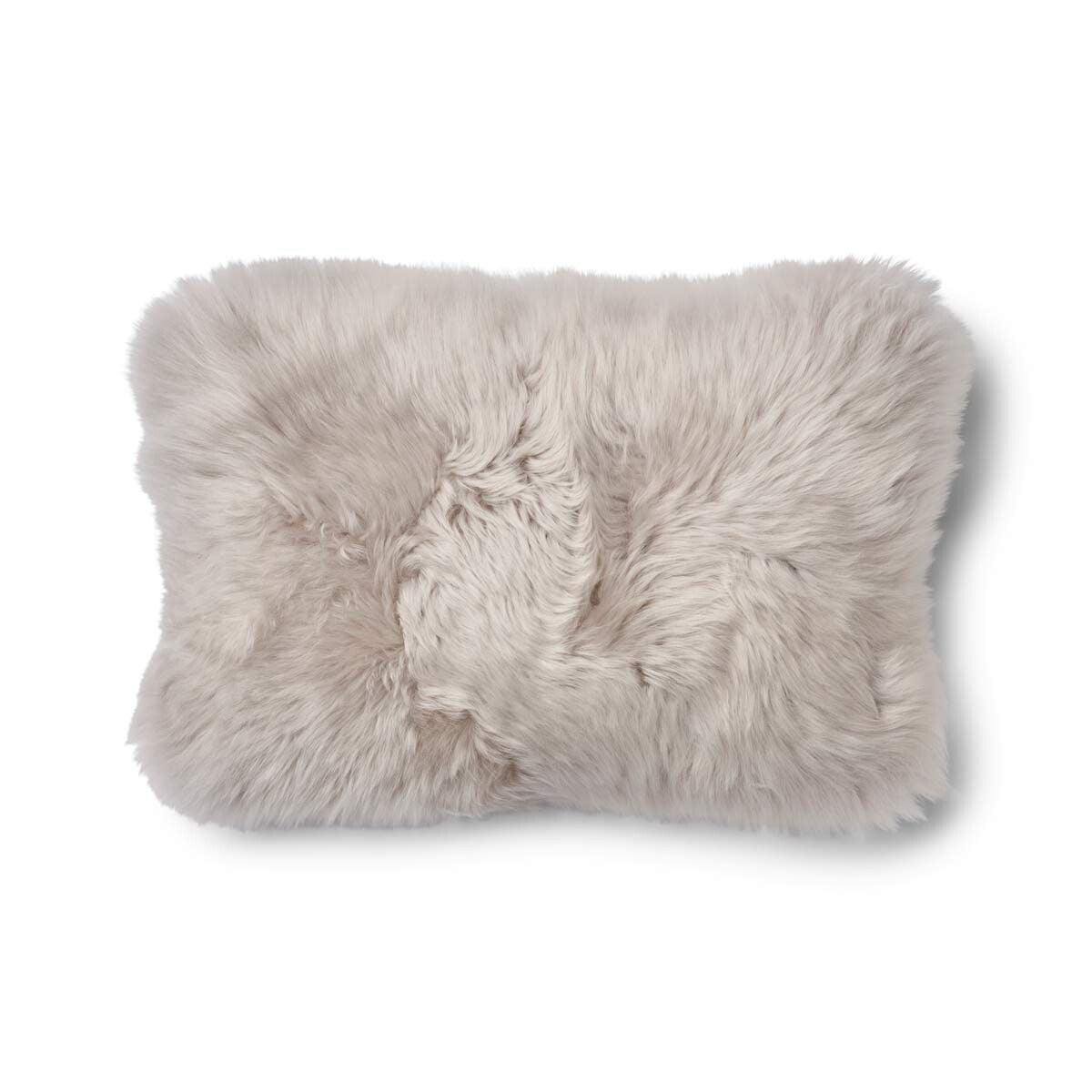 Classic Collection | Pillow | Long Hair | 34x52 cm