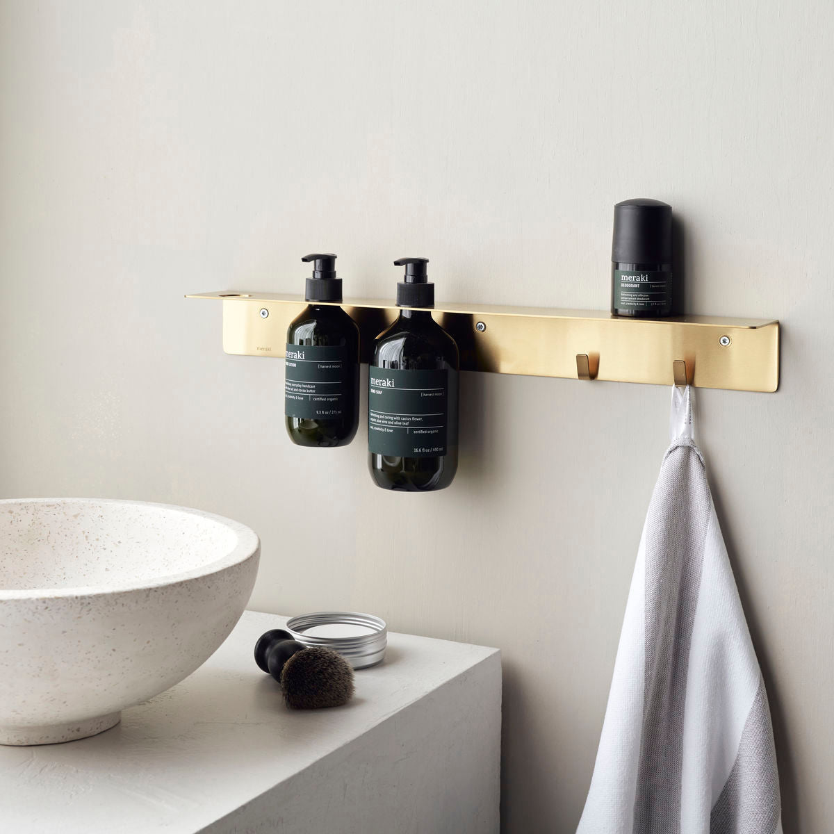 Bottle suspension with hooks, brushed brass finish