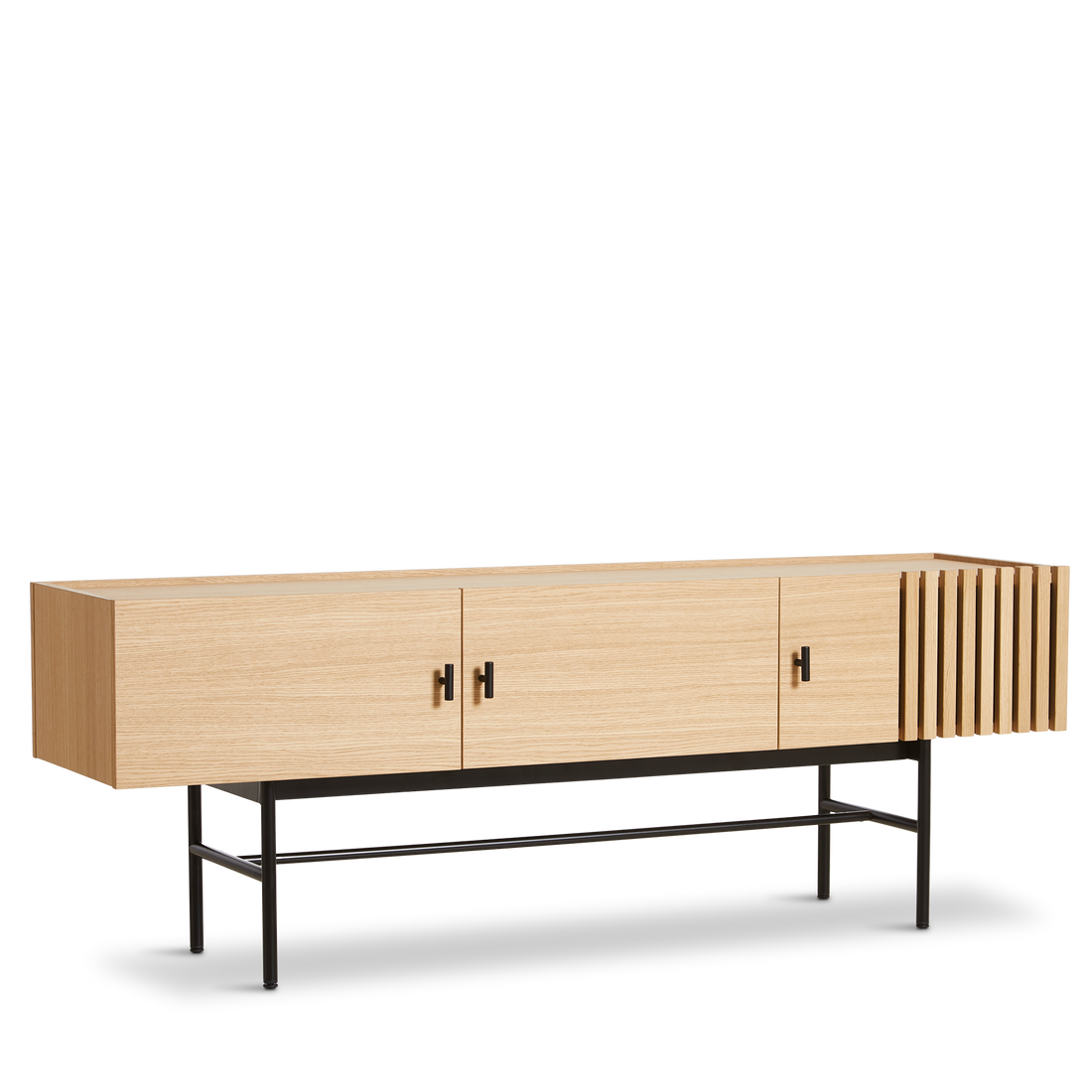 WOUD - Array low sideboard (150 cm) - White pigmented oak - WOUD - DesignGaragen.dk