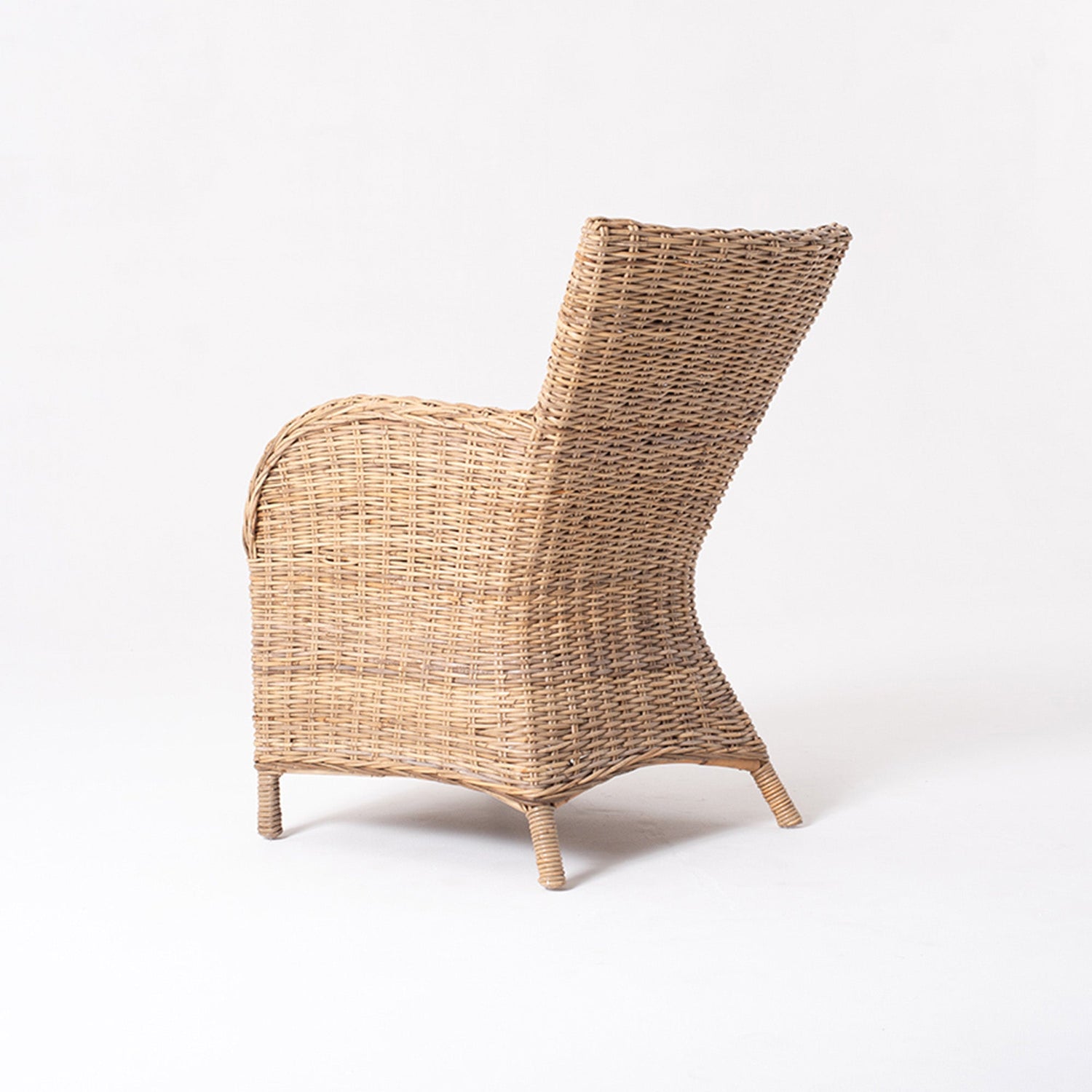 Wickerworks Rook Håndflettet Spisebordsstol i Naturligt Rattan med Hynder (sælges som par) - NovaSolo - DesignGaragen.dk