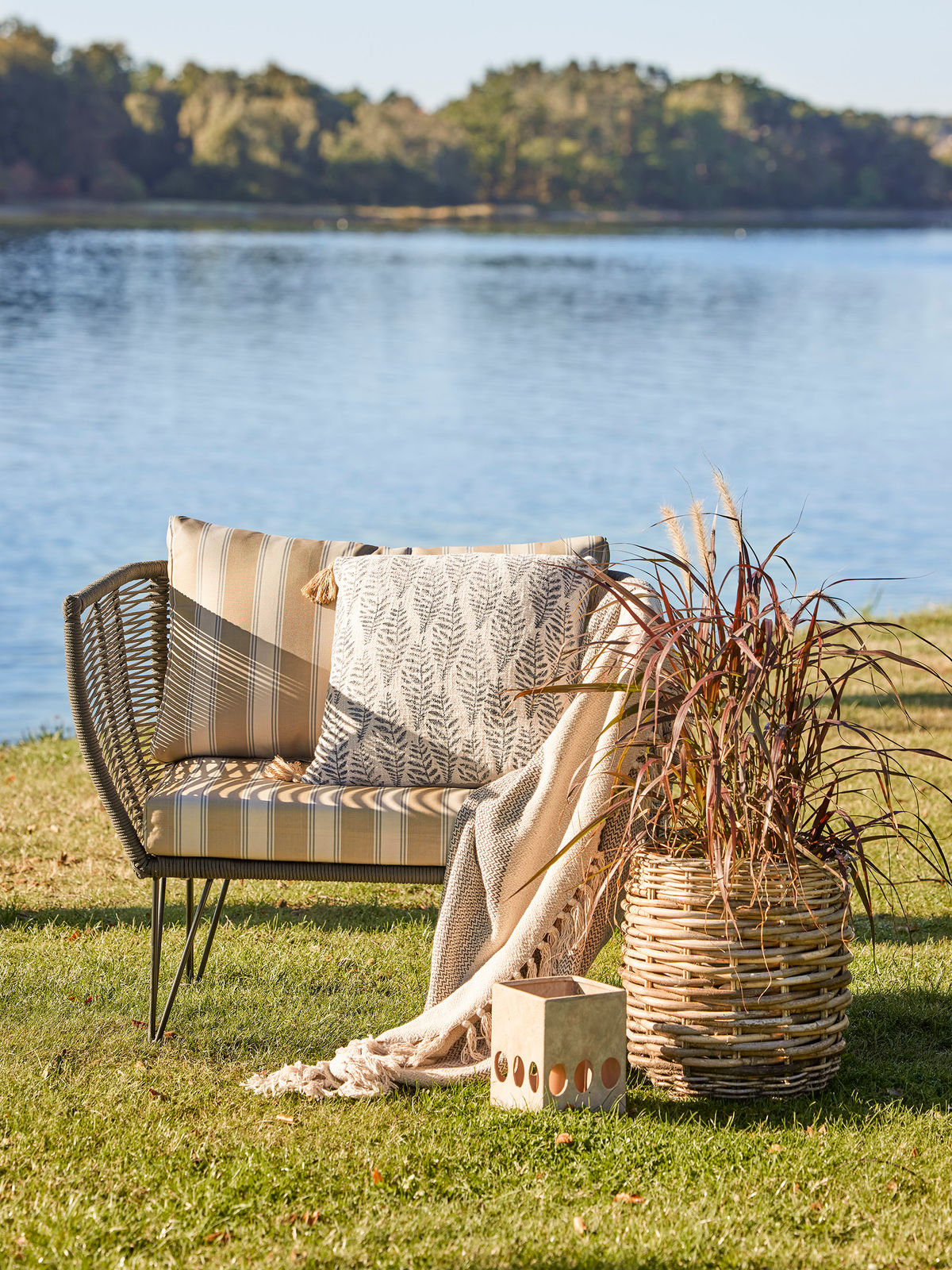 Bloomingville Mundo Lounge chair, green, metal