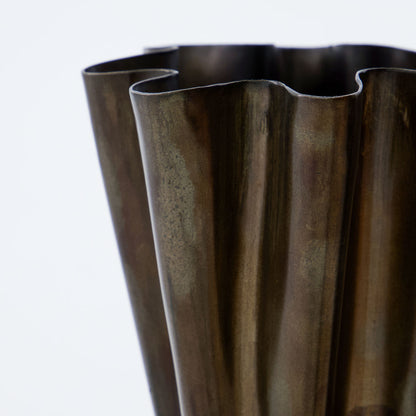 Vase, hdflood, antique brown