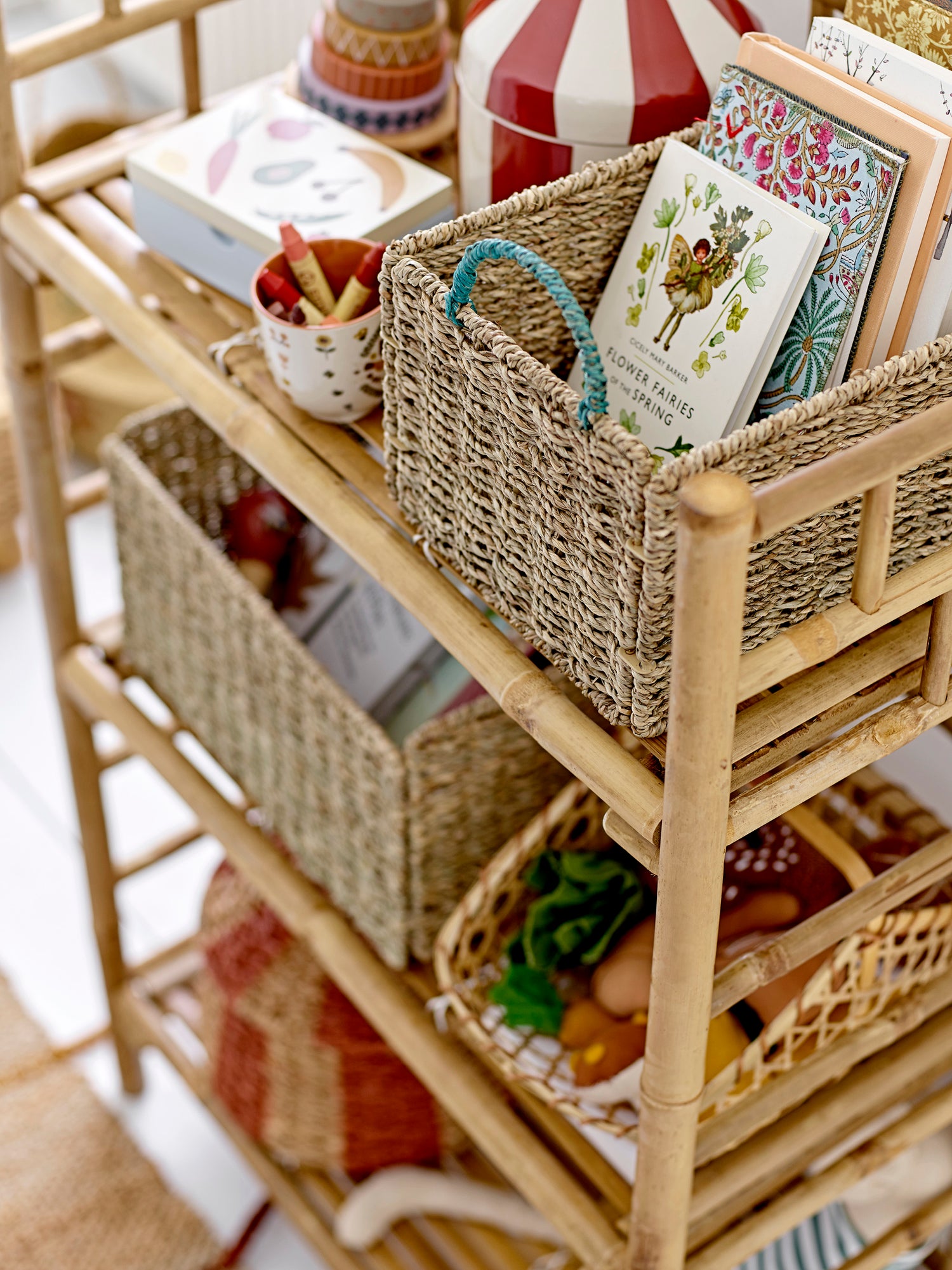 Bloomingville Mini - Ruddi basket w/lid, red, bankuan grass